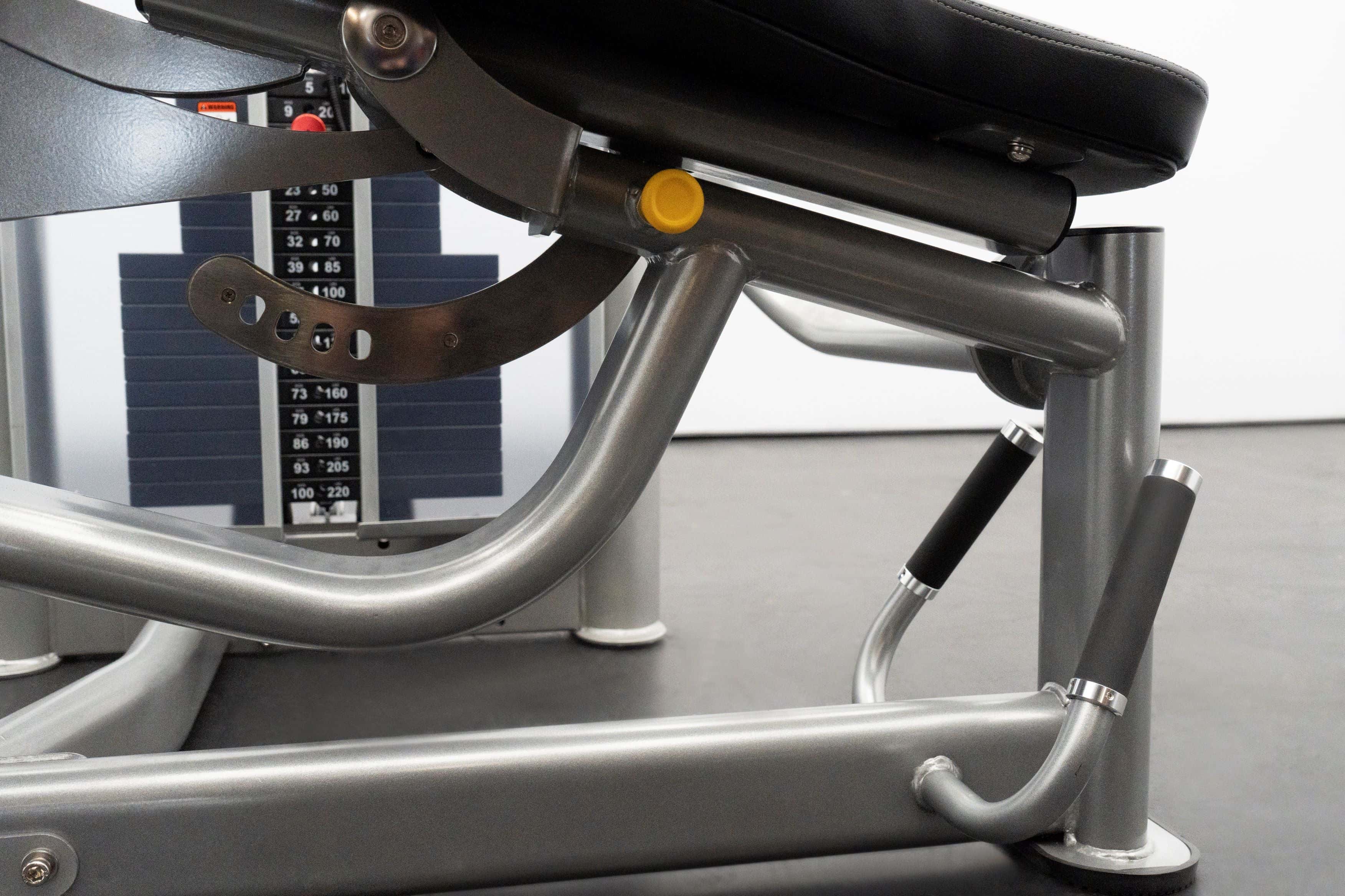 GR643 Leg Extension/Leg Prone-9