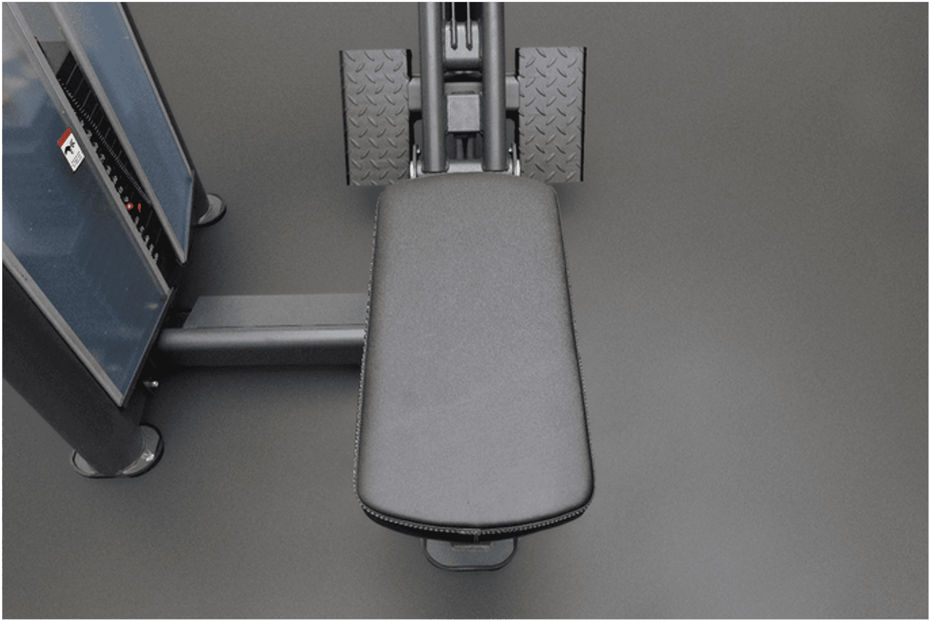 GR603 Selectorized Seated Row-6