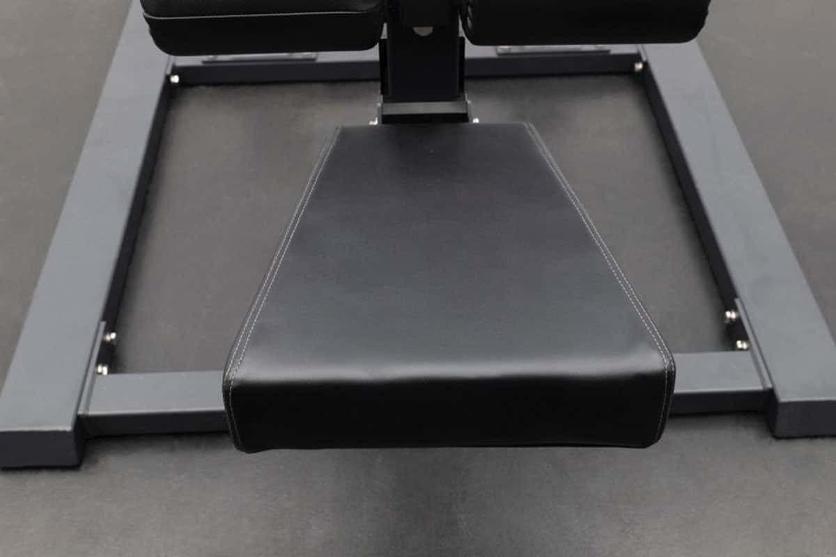 GR806 Plate Loaded Pull Down-7