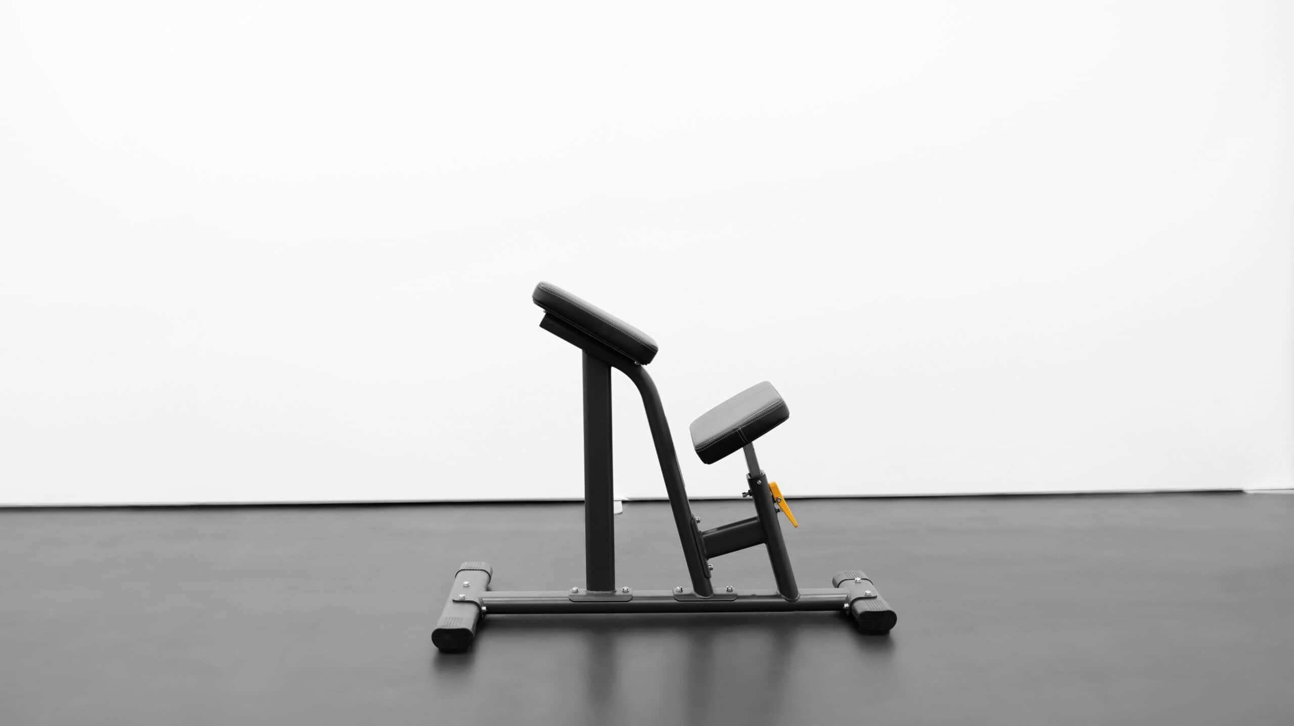 G214 Seated Row Bench-1