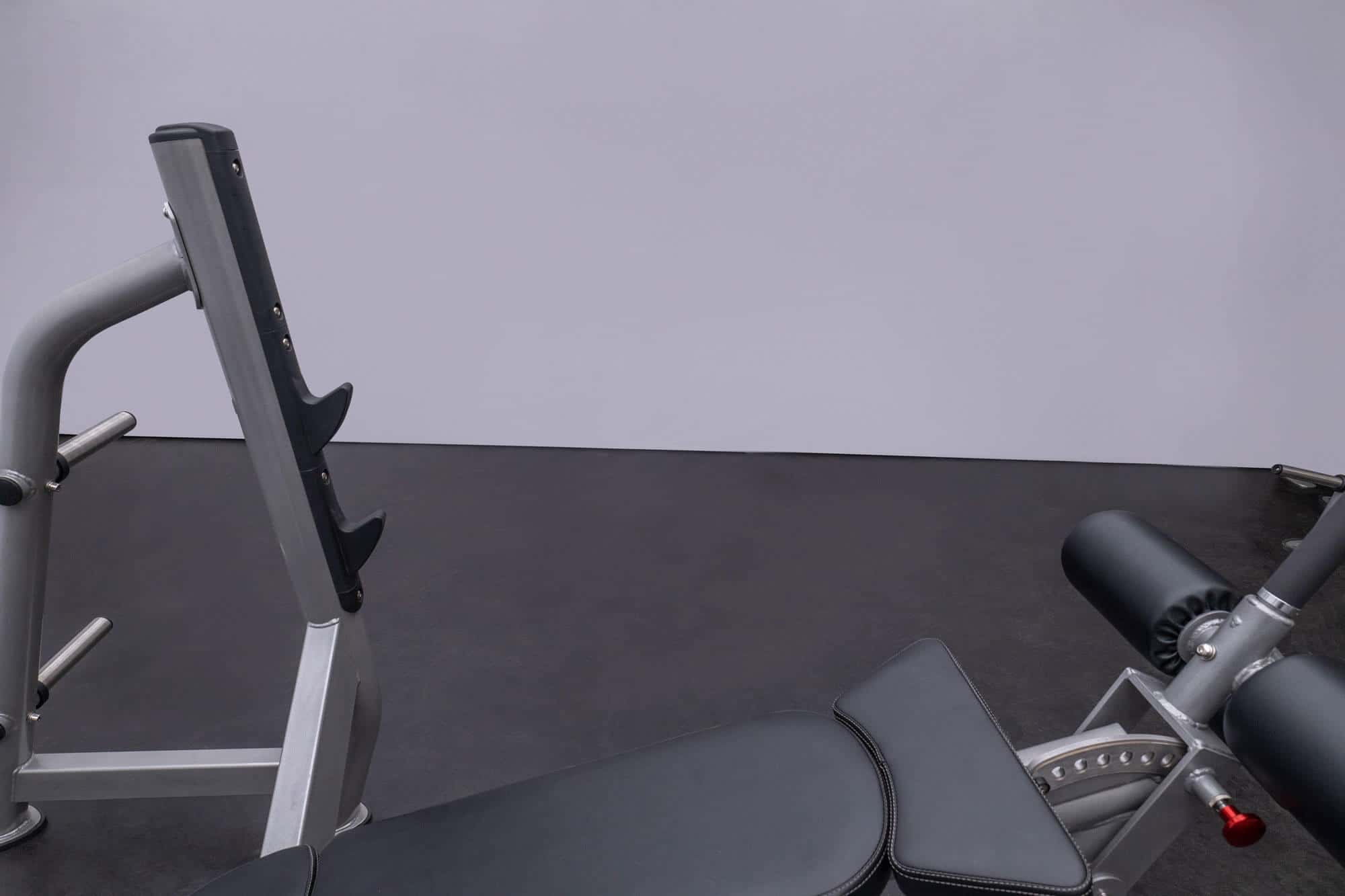 CF2153 Olympic Decline Press-4