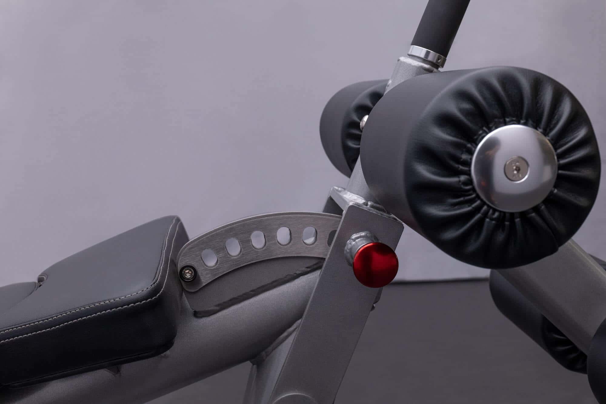 CF2153 Olympic Decline Press-5