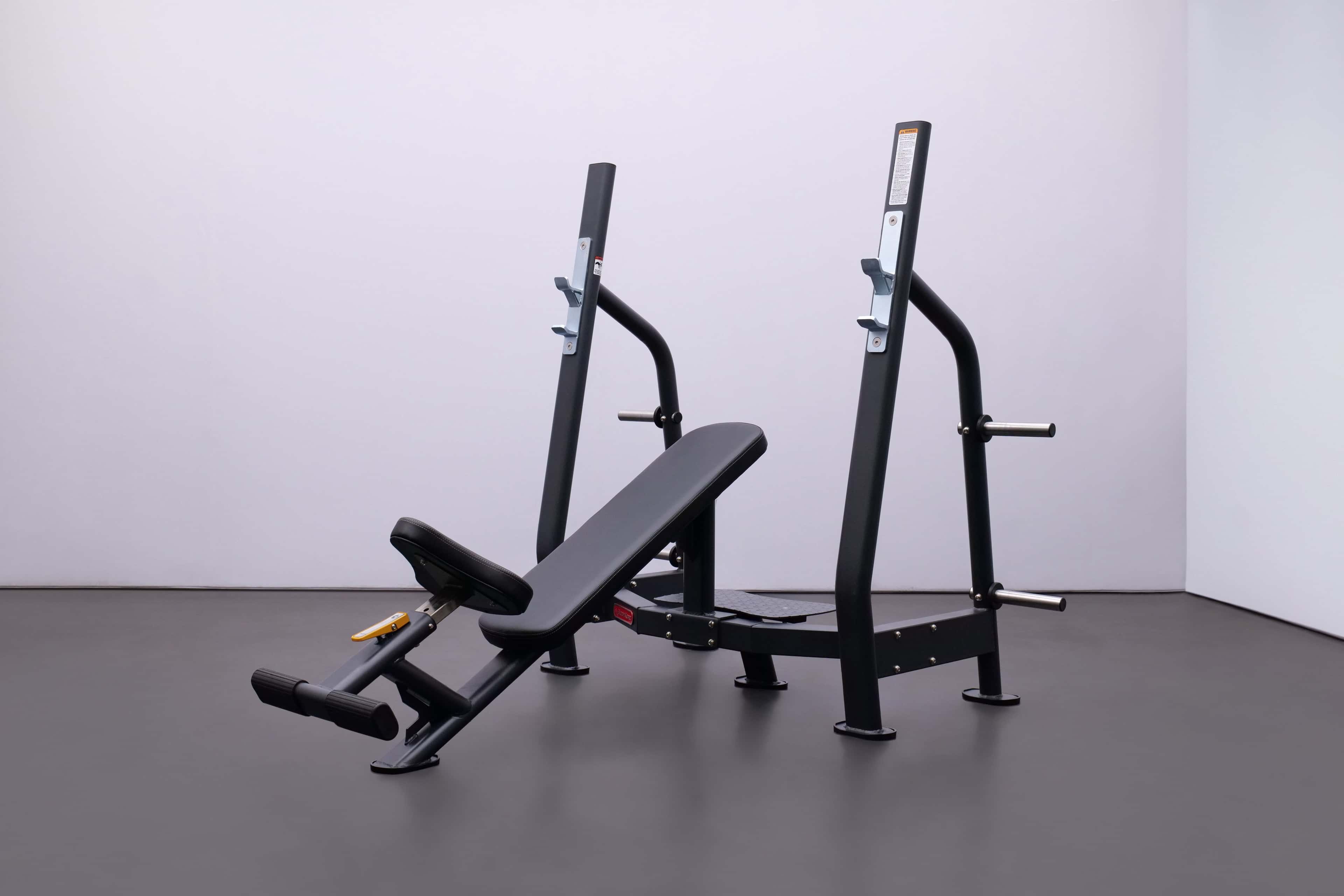 G252 Olympic Incline Bench-2
