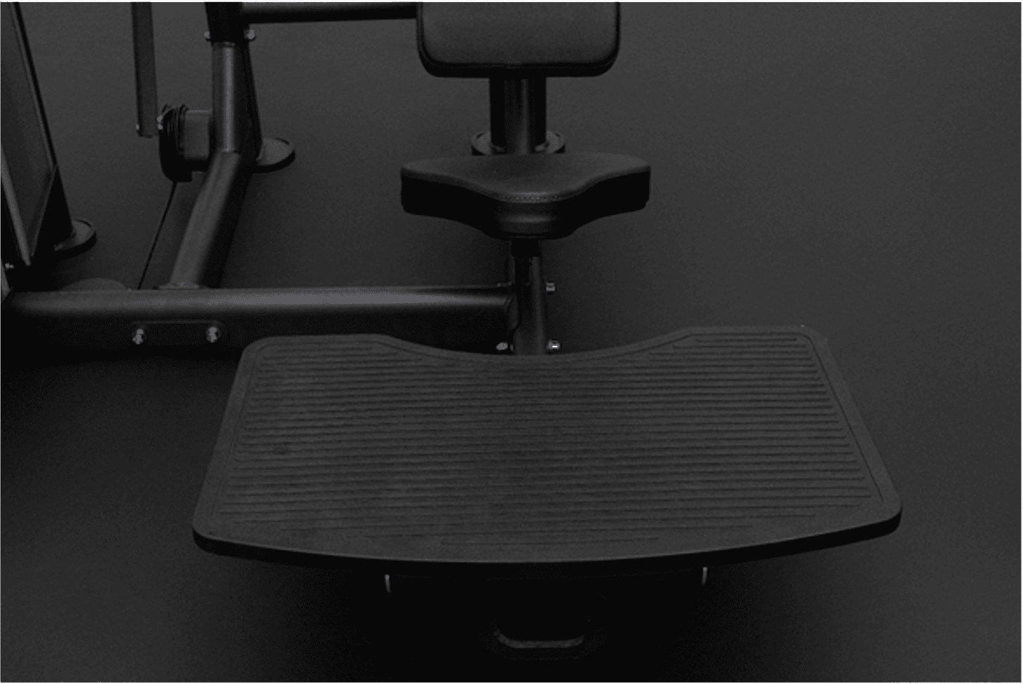 GR624 Selectorized Hip Thrust-4