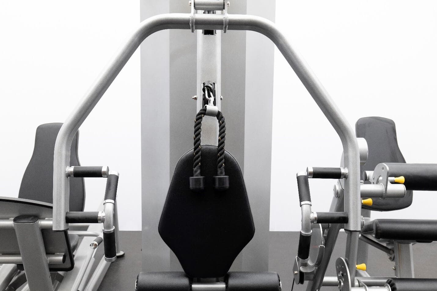 Chest Press/Lat Pull Station