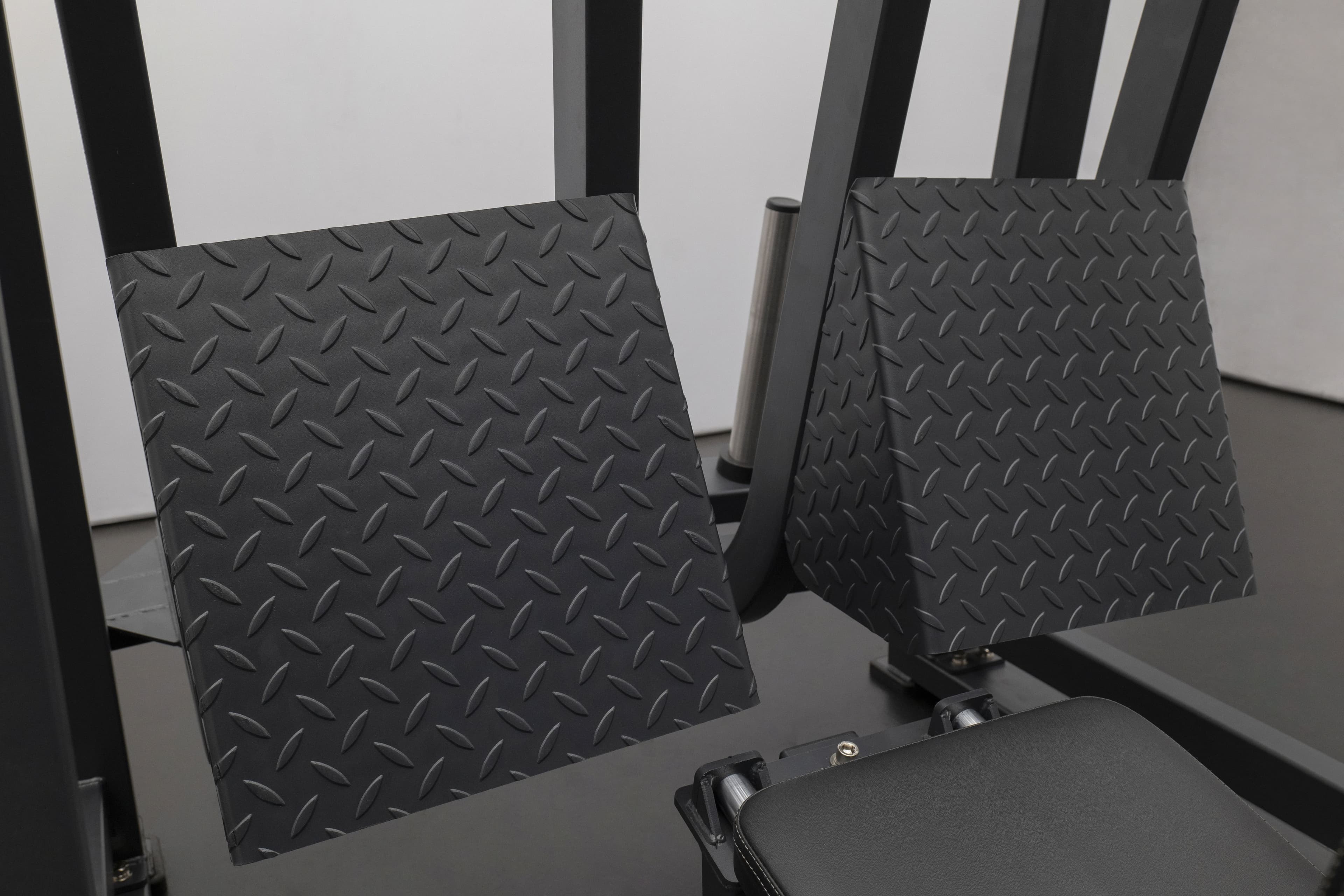 FL1809 Isolateral Horizontal Swing Leg Press