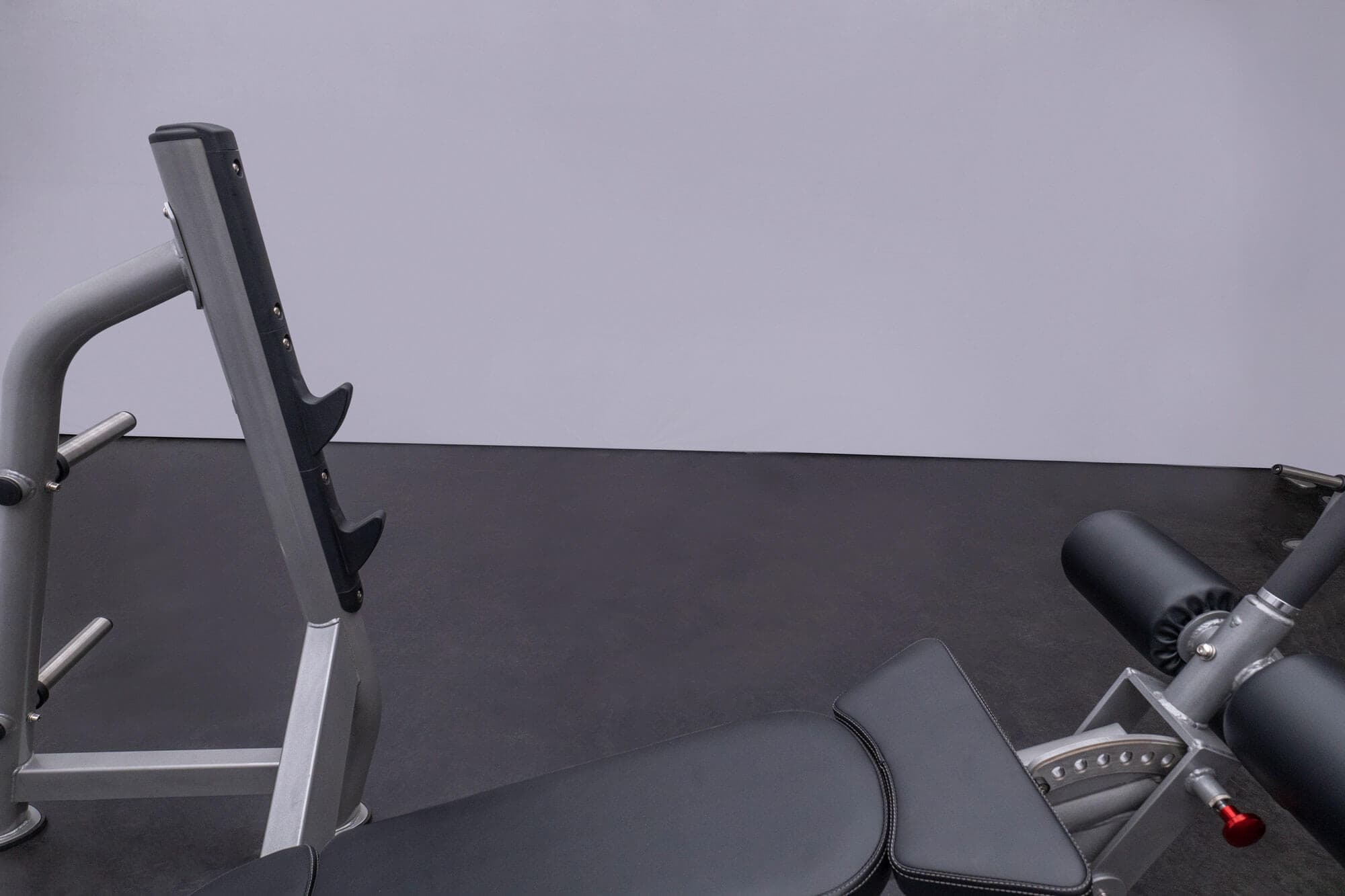 CF2153 Olympic Decline Press