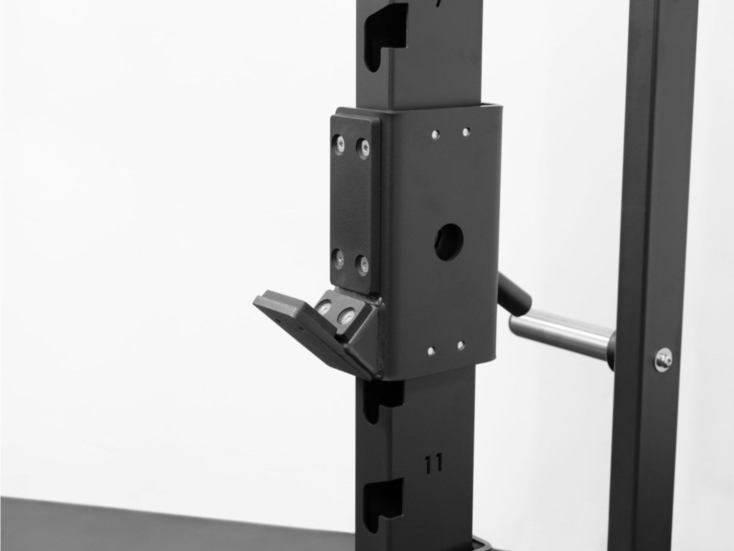 Foundation Series- Half Rack- G701 - Subfeature Image