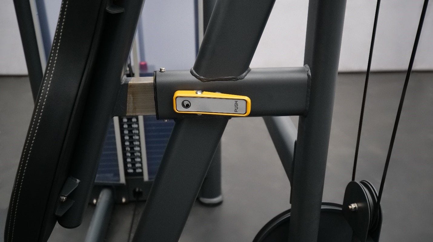 Dual Axis Chest Press GR621 - Subfeature Image